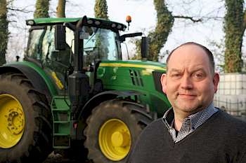 Bietet seinen Kunden verschiedene Alternativen für die Grünfutterproduktion: Lohnunternehmer Dirk Gieschen Foto: Keppler
