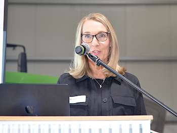 Nach fast 30 Jahren im Präsidium ließ Andrea Goldmann es sich nicht nehmen, ein paar Worte zu sagen. (Foto: Carl)