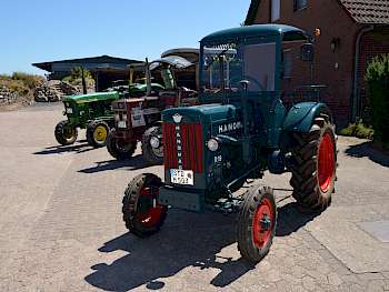 Oldtimer gab es auch zu sehen. (Foto: Carl)